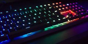 cea mai buna tastatura wirelesss gaming