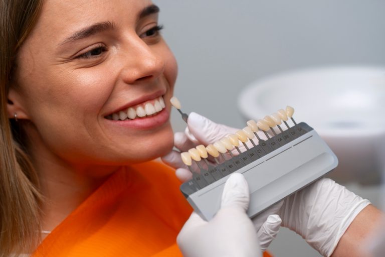 pret implant dentar